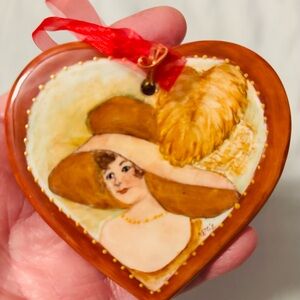 Vintage Inspired Heart-Shaped Decorative Ornament